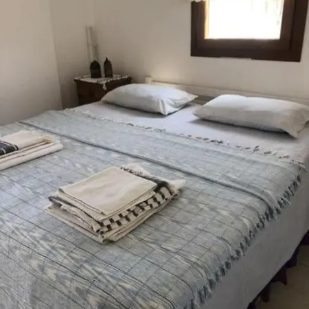 Sleeps 6, Spacious With Large Garden - Awz 307 فيلة *